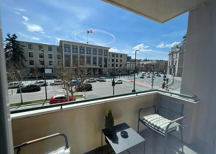 Square View Апартаменты *