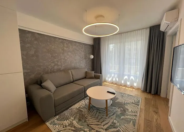 Square View Апартаменты